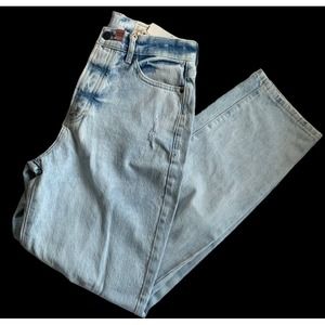 Womens ANA Dad Jeans BRAND NEW WITH TAGS  Size 4 BUTTON FLY